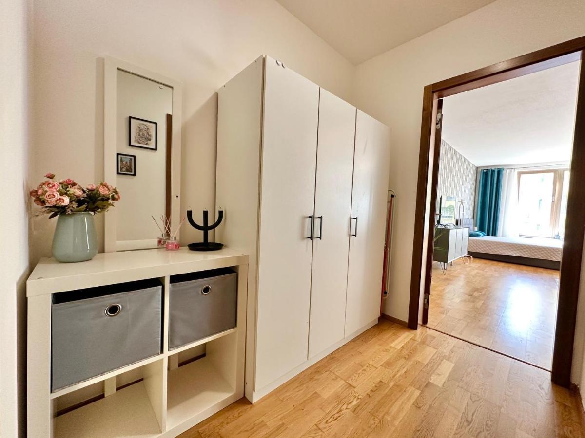 Rezidence Jeseniova Prague Apartment Bagian luar foto